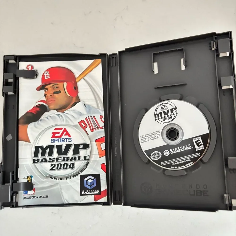 Nintendo GameCube MVP Baseball 2004 • Complete CIB • Albert Pujols Cover